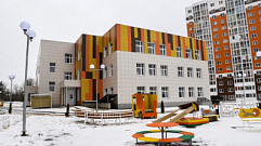 Игорь Руденя проверил ход работ по строительству детского сада в Твери 