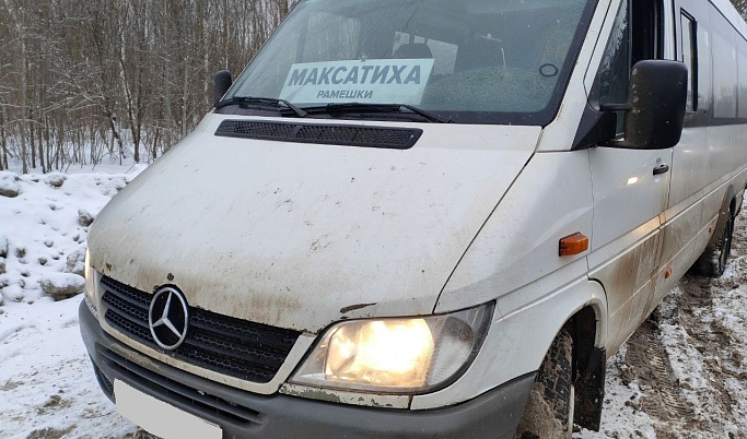 Автоинспекторы выявили более 30 нарушений в ходе проверок пассажирских автобусов в Тверской области