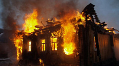 Следователи начали проверку по факту смерти мужчины на пожаре в Тверской области