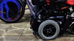 Жителя Тверской области с инвалидностью обеспечат новой коляской