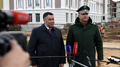 Игорь Руденя и заместитель Министра обороны РФ Тимур Иванов посетили площадку строящегося суворовского училища