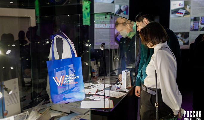 В Твери открылась выставка о развитии отечественных избирательных технологий