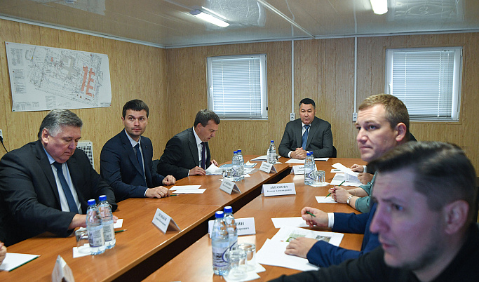 Игорь Руденя провел выездное совещание по строительству детской областной клинической больницы