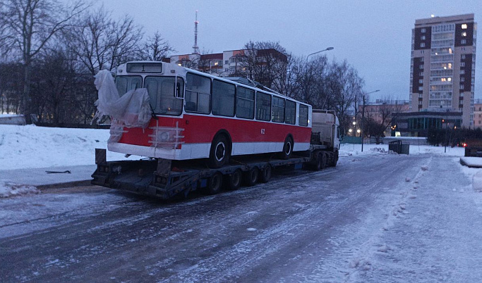 В Тверь привезли троллейбус-памятник электротранспорту