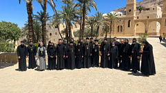 Богослужители Тверской епархии побывали в обители Восточной пустыни в Египте