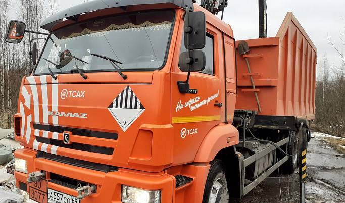 Жители Тверской области стали меньше жаловаться на вывоз мусора