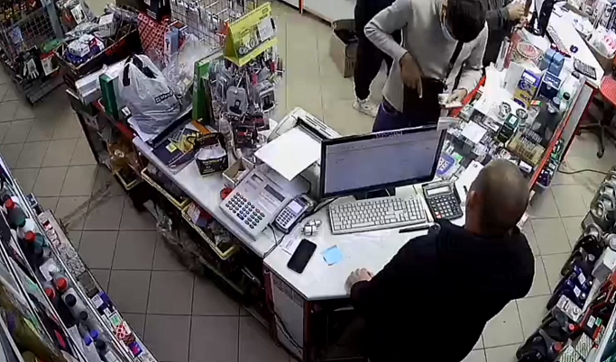 26-летний житель Тверской области расплачивался в магазинах фальшивыми купюрами
