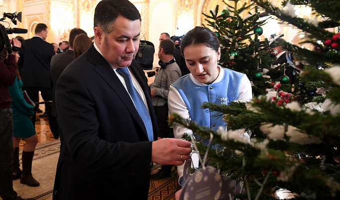 Игорь Руденя присоединился к новогодней акции «Ёлка желаний» в Кремле