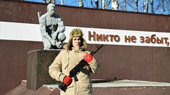 Игорь Руденя почтил память защитников Отечества в Вышневолоцком округе