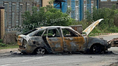 В центре Кимр сгорел автомобиль