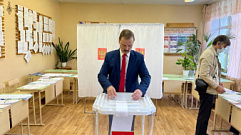 Депутат Госдумы проголосовал на участке в Тверской области