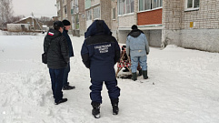 СК Тверской области возбудил уголовное дело по факту падения ребенка в канализационный люк