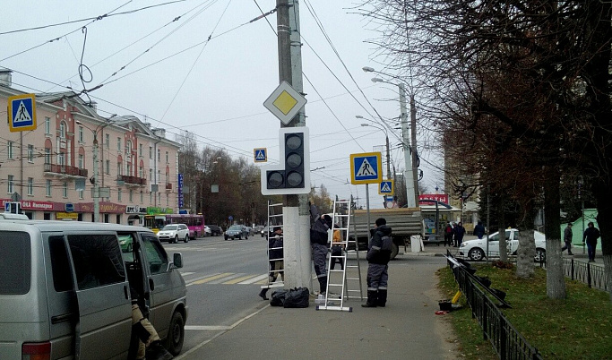На улице Вагжанова в Твери на два часа отключен светофор