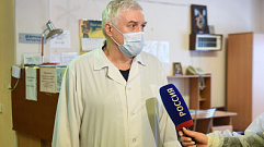 Медики Тверской области призывают вакцинироваться от коронавируса будущих мам 