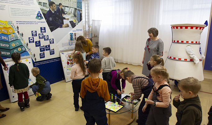 Воспитанники детских садов посетили КАЭС в рамках социально-образовательного проекта