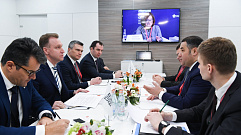 На форуме в Сочи прошла встреча Игоря Рудени с председателем ВЭБ.РФ Игорем Шуваловым