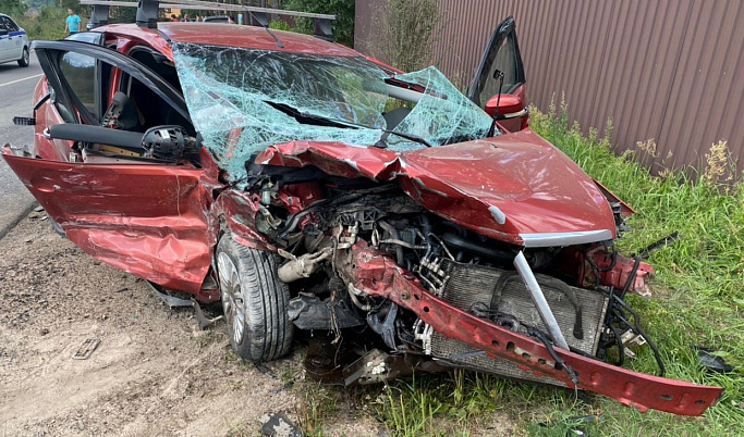 В Тверской области произошло смертельное ДТП: один человек погиб, еще трое пострадали