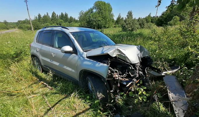 Жительница Тверской области угнала автомобиль москвича и попала в ДТП 