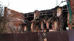 Фасад знаменитого Гостиного двора рухнул в Кимрах