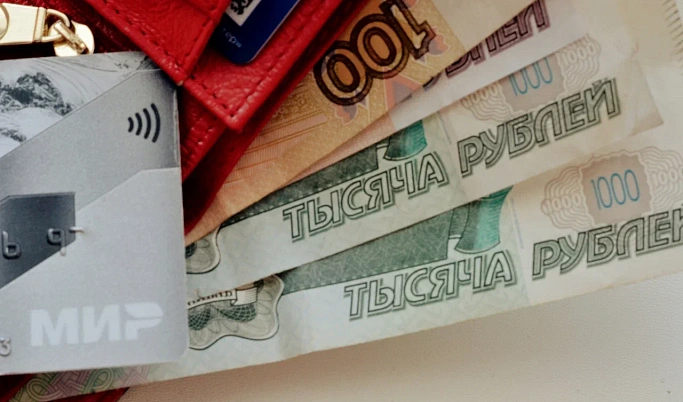 Пасынок украл у отчима деньги в Тверской области