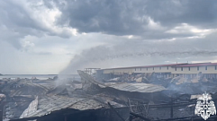 В Тверской области на лодочной станции ликвидировали крупный пожар