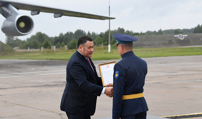 Игорь Руденя накануне Дня Военно-воздушных сил поблагодарил тверских лётчиков за службу