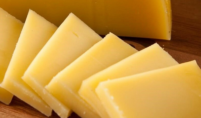 В Твери уничтожили 26 кг сыра неизвестного происхождения