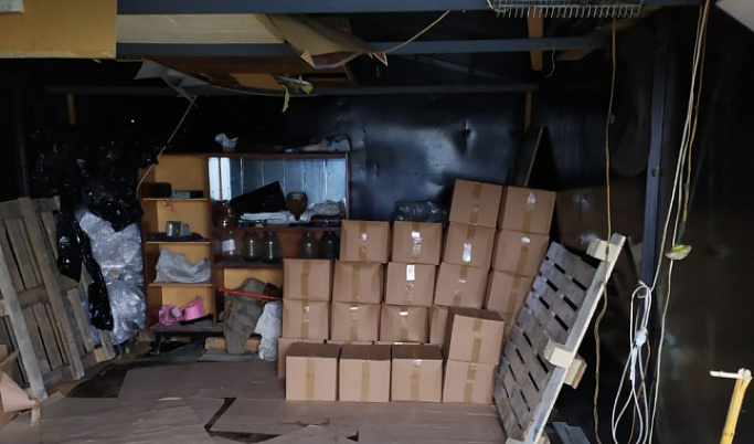 В Твери в гараже нашли более 4 тысяч литров нелегального алкоголя