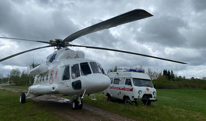 27 вылетов на вертолете санавиации совершили в Тверской области за май