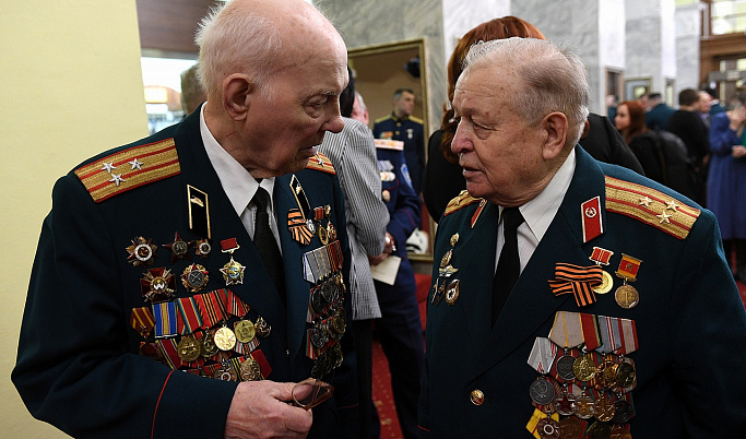 Около 13 тысяч юбилейных медалей к 75-летию Великой Победы вручат ветеранам Тверской области