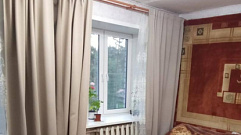 В Тверской области 6-летний мальчик выпал из окна третьего этажа
