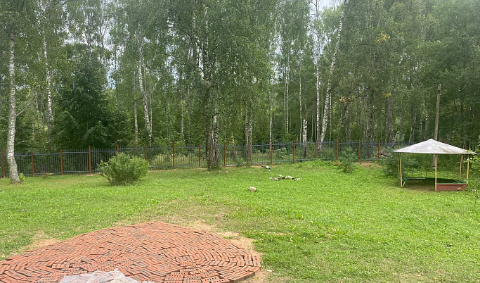В детском лагере Ржевского округа ребёнок получил травму на работающей бетономешалке