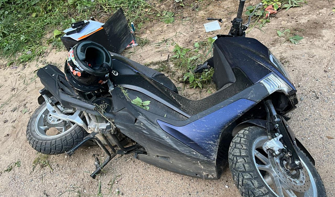 Пьяный мотоциклист без прав разбился в Тверской области