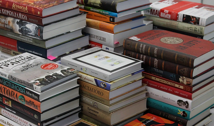 В библиотечные фонды Тверской области поступило более 10 тысяч экземпляров книг
