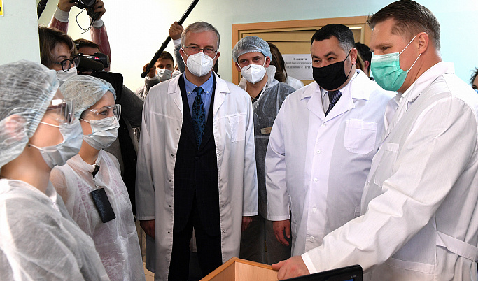 Министр здравоохранения Михаил Мурашко и губернатор Игорь Руденя посетили ОКБ в Твери