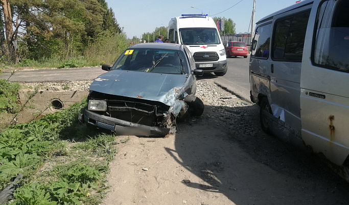 19-летний водитель пострадал в ДТП с «Газелью» под Тверью