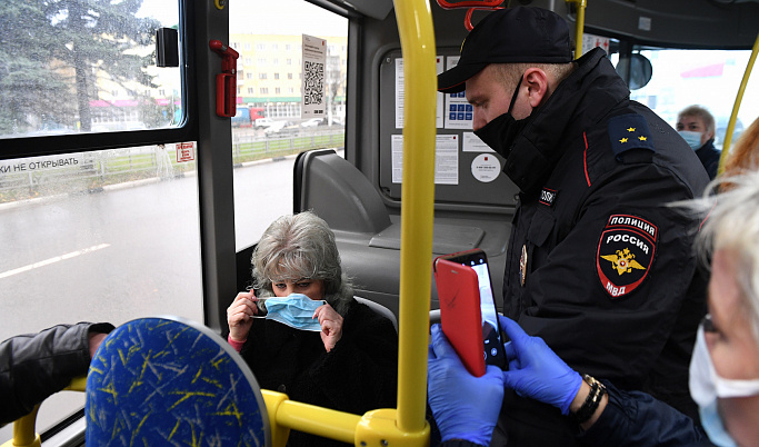 80 пассажиров без масок автобусах оштрафовали в Тверской области