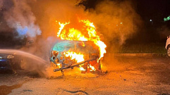Ночью в Твери сгорел автомобиль «Мицубиси»