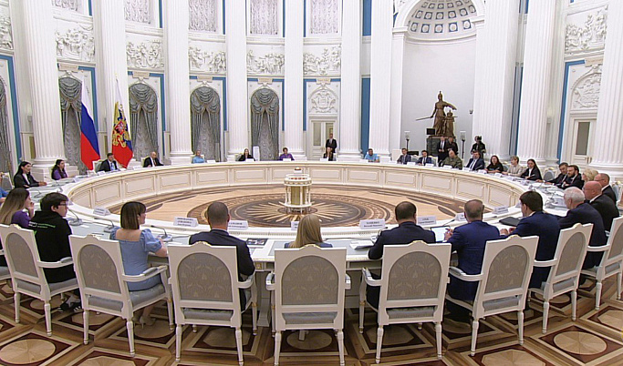 Владимир Путин отметил предложение Анны Козловой из Тверской области об улучшении кибертурнира «Игры Будущего»