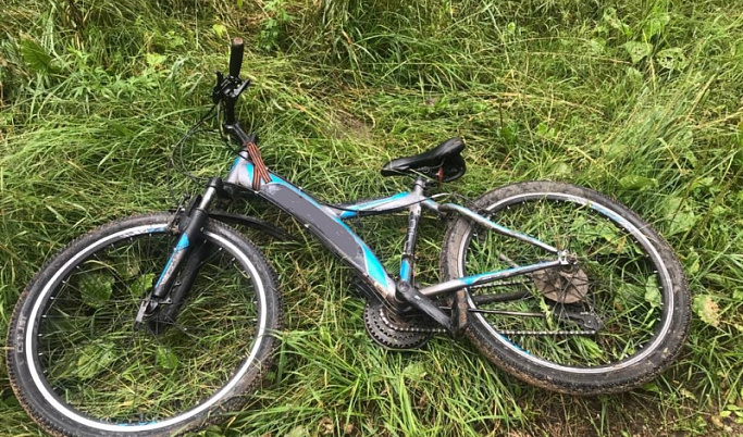 Взрослые мужчины украли велосипеды у детей в Тверской области