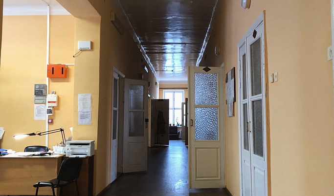 В областной больнице в Твери ограничили посещение больных в стационаре