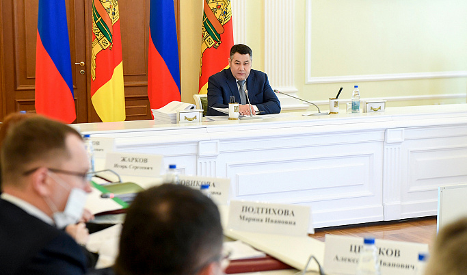В Тверской области обсудили реализацию программу развития транспортного комплекса и дорожного хозяйства