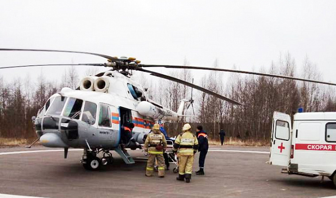Из Нелидово в Тверь вертолетом доставили тяжелобольного пациента