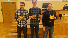 В шахматном турнире РГГУ в Москве победу одержал 17-летний юноша из Твери