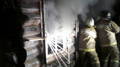 В Тверской области спасатели полтора часа тушили жилой дом