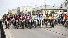 В Твери состоялся велопарад «Навстречу лету»
