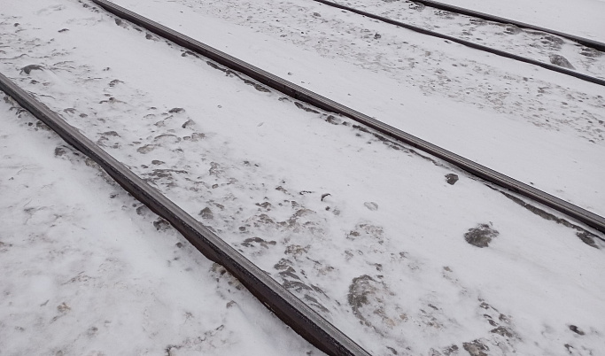 Ночью в Тверской области грузовой поезд сбил 14-летнего подростка