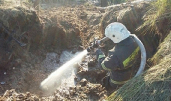 Спасатели ликвидировали торфяной пожар под Конаково