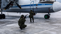 Военные отбивали аэродром у «террористов» в Твери