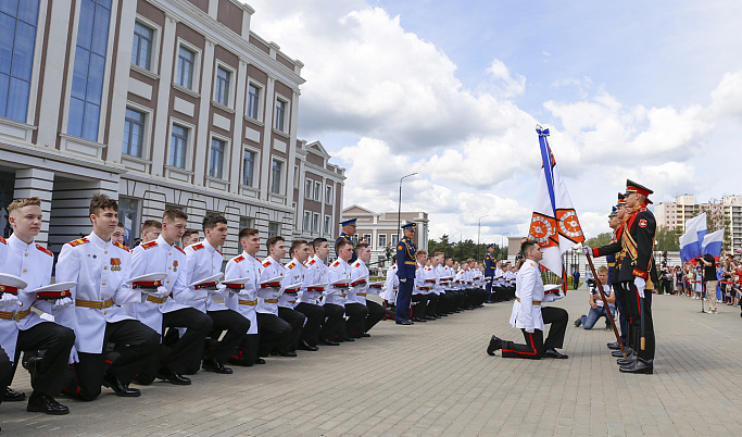 77 юношей выпустились из Тверского суворовского военного ордена Почета училища